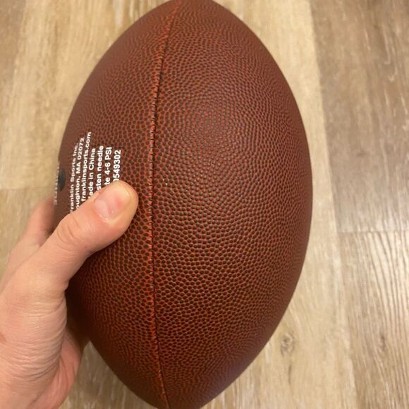 Franklin Sports Grip-Rite 100 Youth Junior kids Size Rubber Football brown NEW - Picture 5 of 7